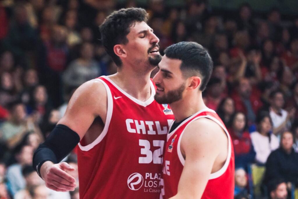 La selección de básquetbol de Chile gana ante Venezuela en el Clasificatorio a la AmeriCup 2025.